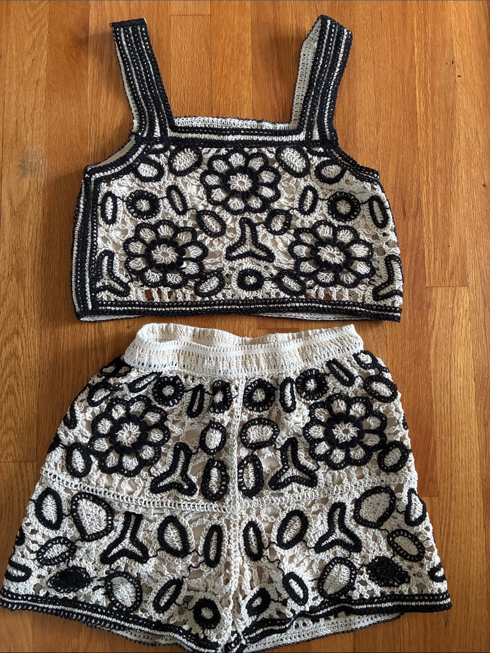 Crochet Two-Piece Shorts Set - Black & Cream